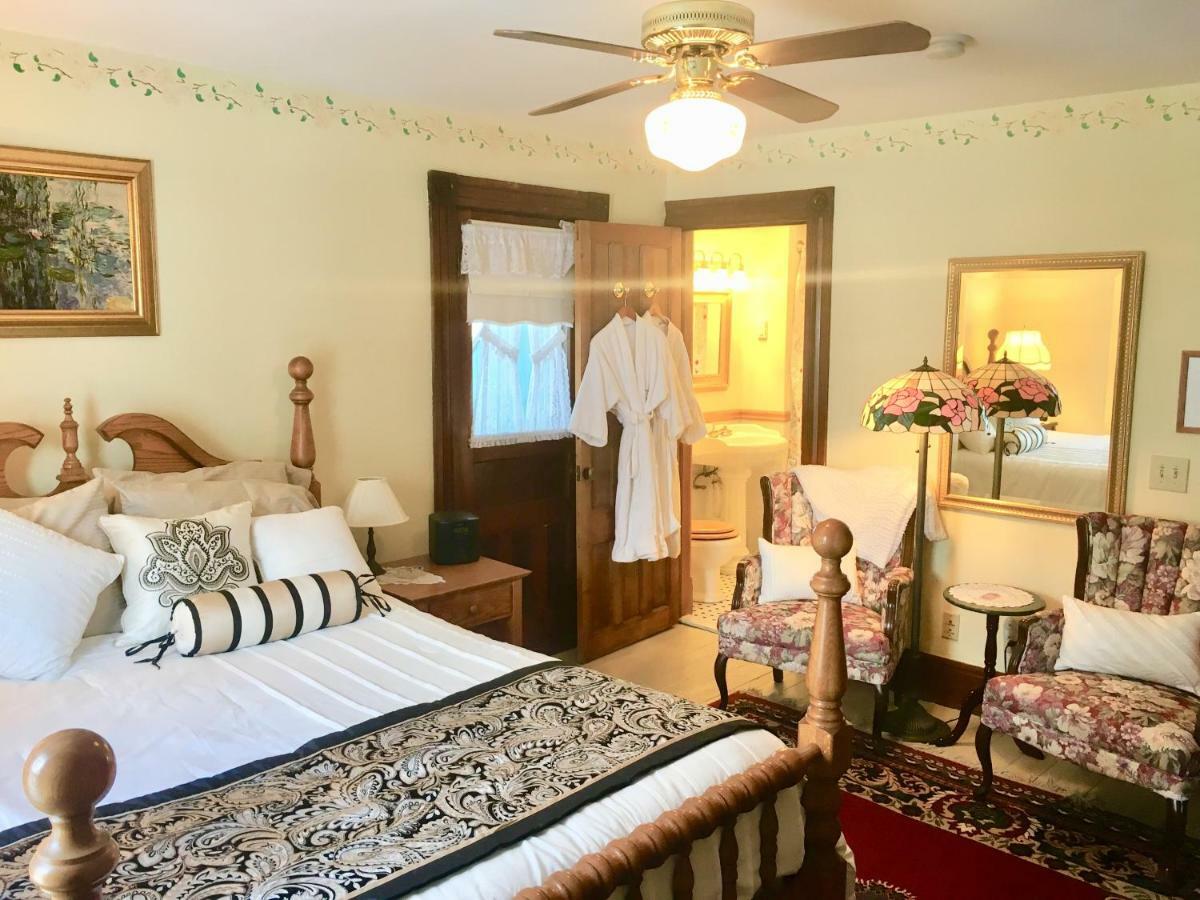 Trimmer House Bed And Breakfast Пен Ян Екстериор снимка