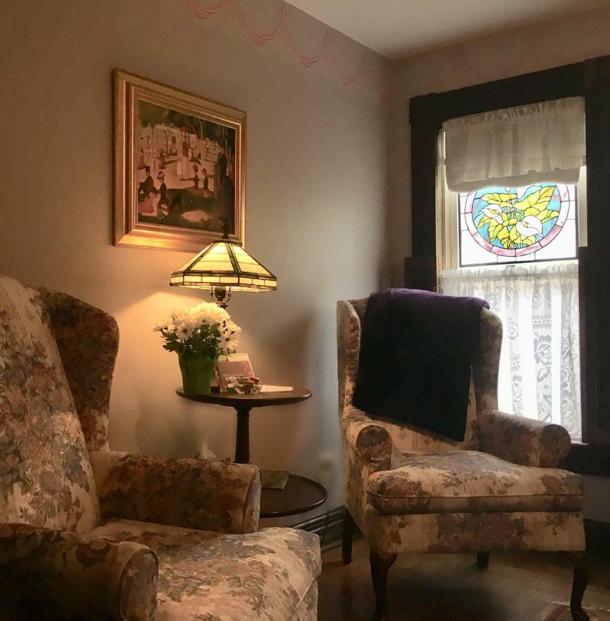 Trimmer House Bed And Breakfast Пен Ян Екстериор снимка