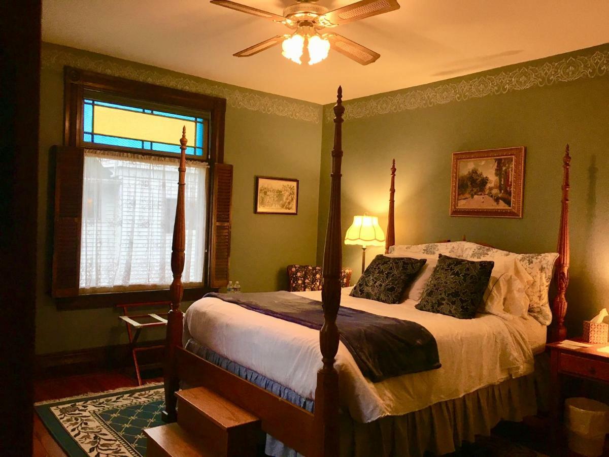 Trimmer House Bed And Breakfast Пен Ян Екстериор снимка