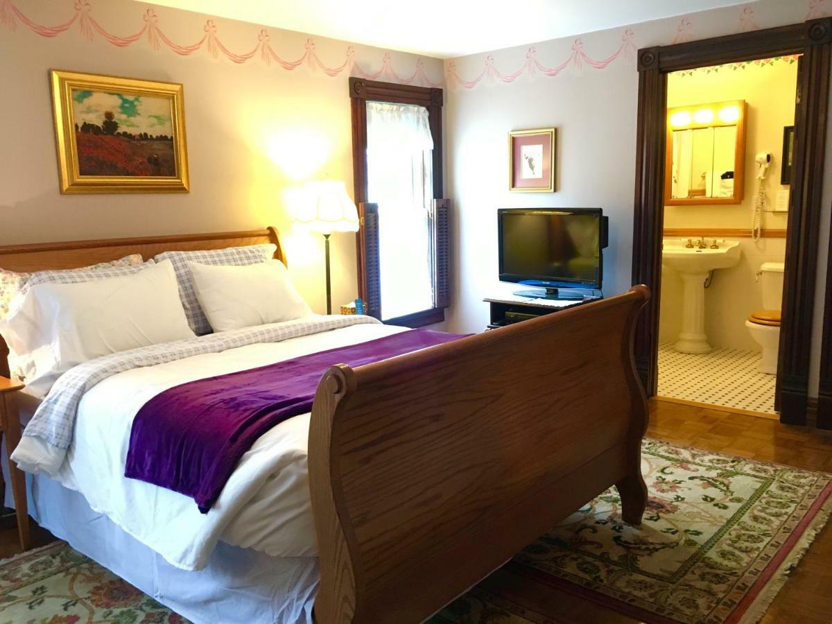 Trimmer House Bed And Breakfast Пен Ян Екстериор снимка